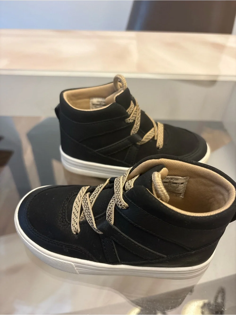 OshKosh B'gosh Toddler High Top Sneaker Boot Size 7M Toddler Black Tan